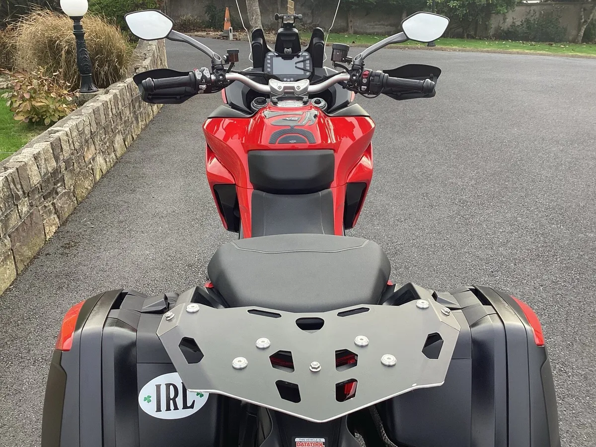 Motorcycle - Image 4