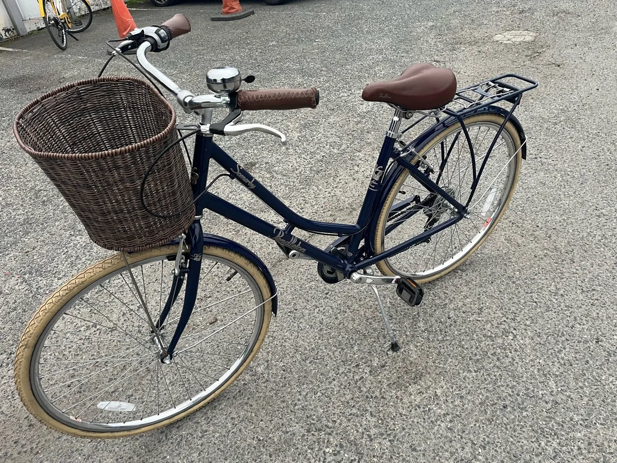 Retro Town Cruiser - Image 2