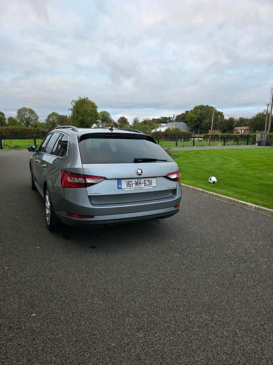 Skoda superb 2.0 tdi 150bhp - Image 4