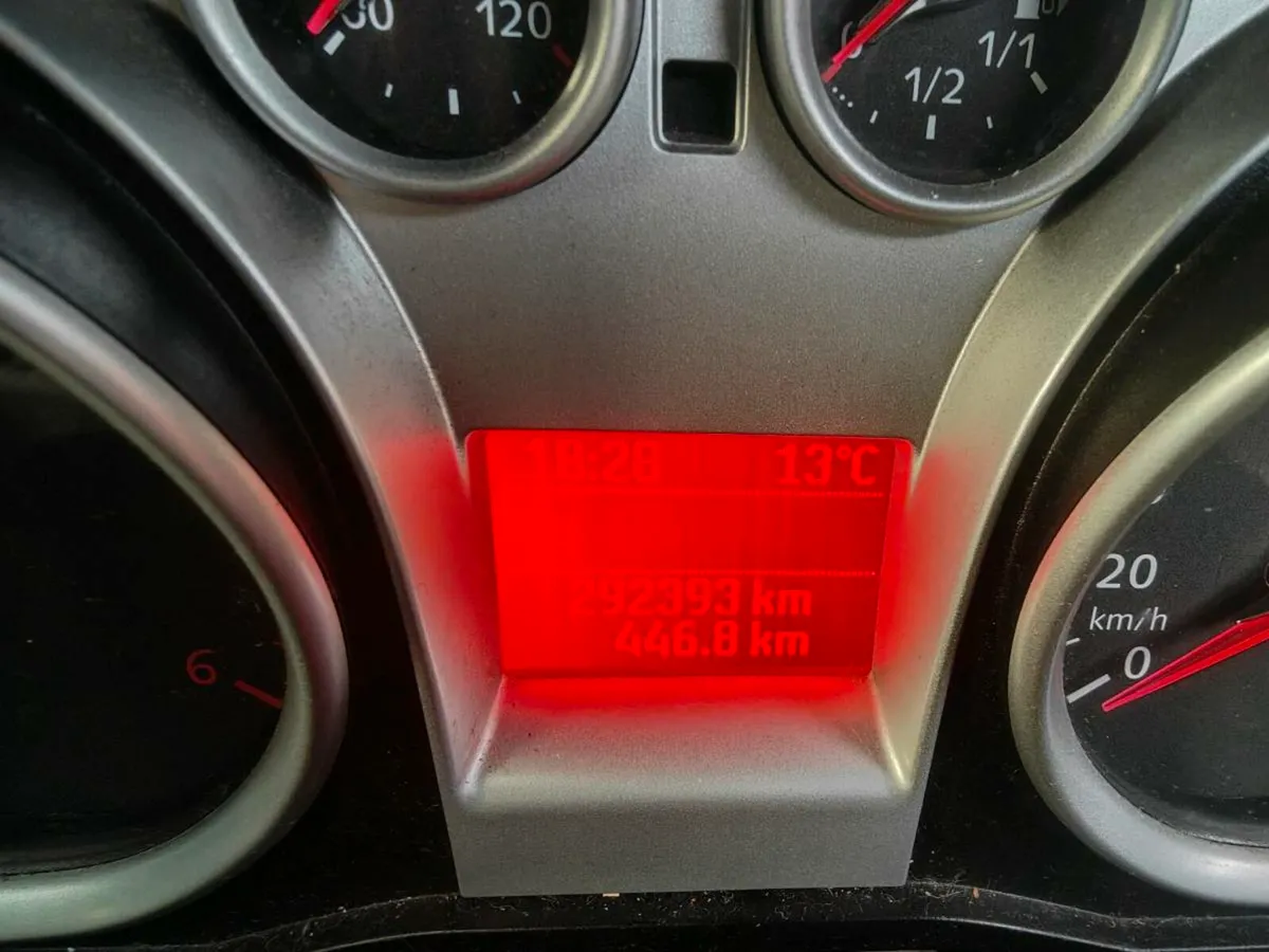 Ford focus 1.6 diesel - Image 4