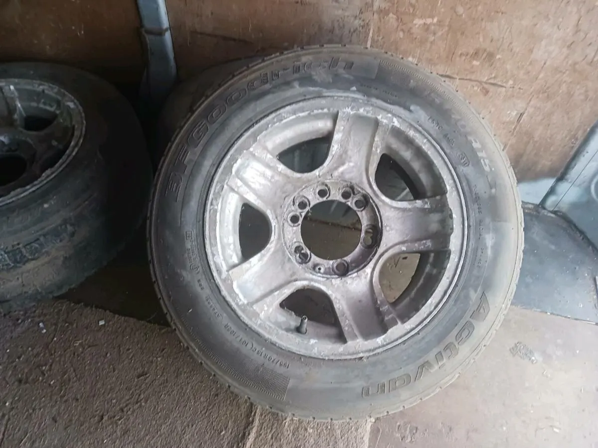 Toyota hiace alloys ....450 euro - Image 4
