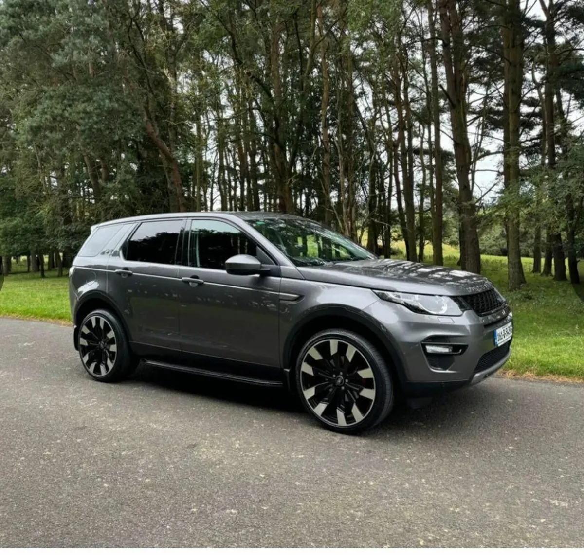 Land Rover Discovery Sport 2016 - Image 1