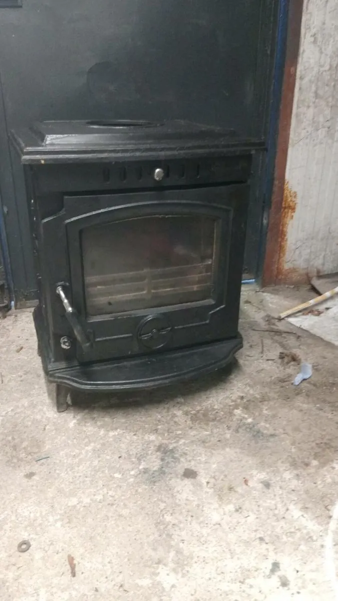 Mulberry stove - Image 1