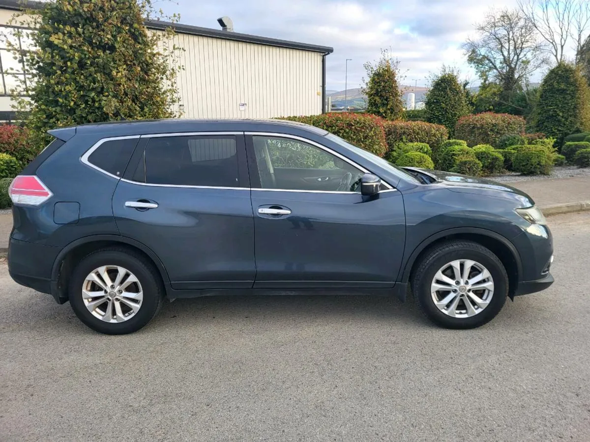 7 Seater, Xtrail, Diesel. Please read ad. - Image 4