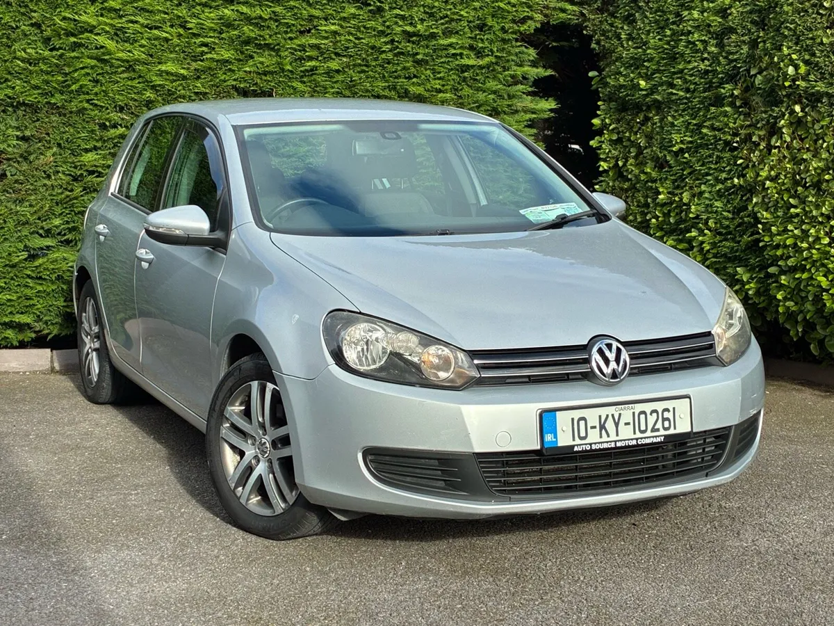 Volkswagen Golf NCT *02-26* - Image 1