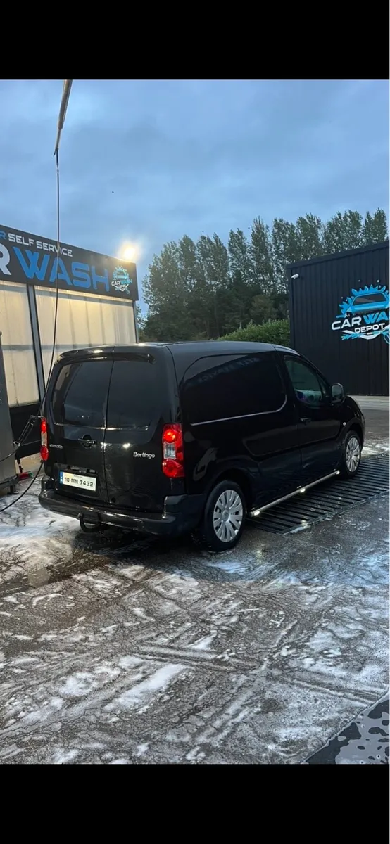 2010 Citroen Berlingo •NEW CVRT• - Image 2