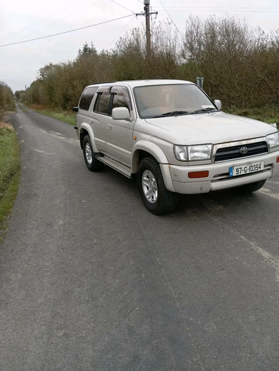 Toyota Hilux surf ssrx auto - Image 1