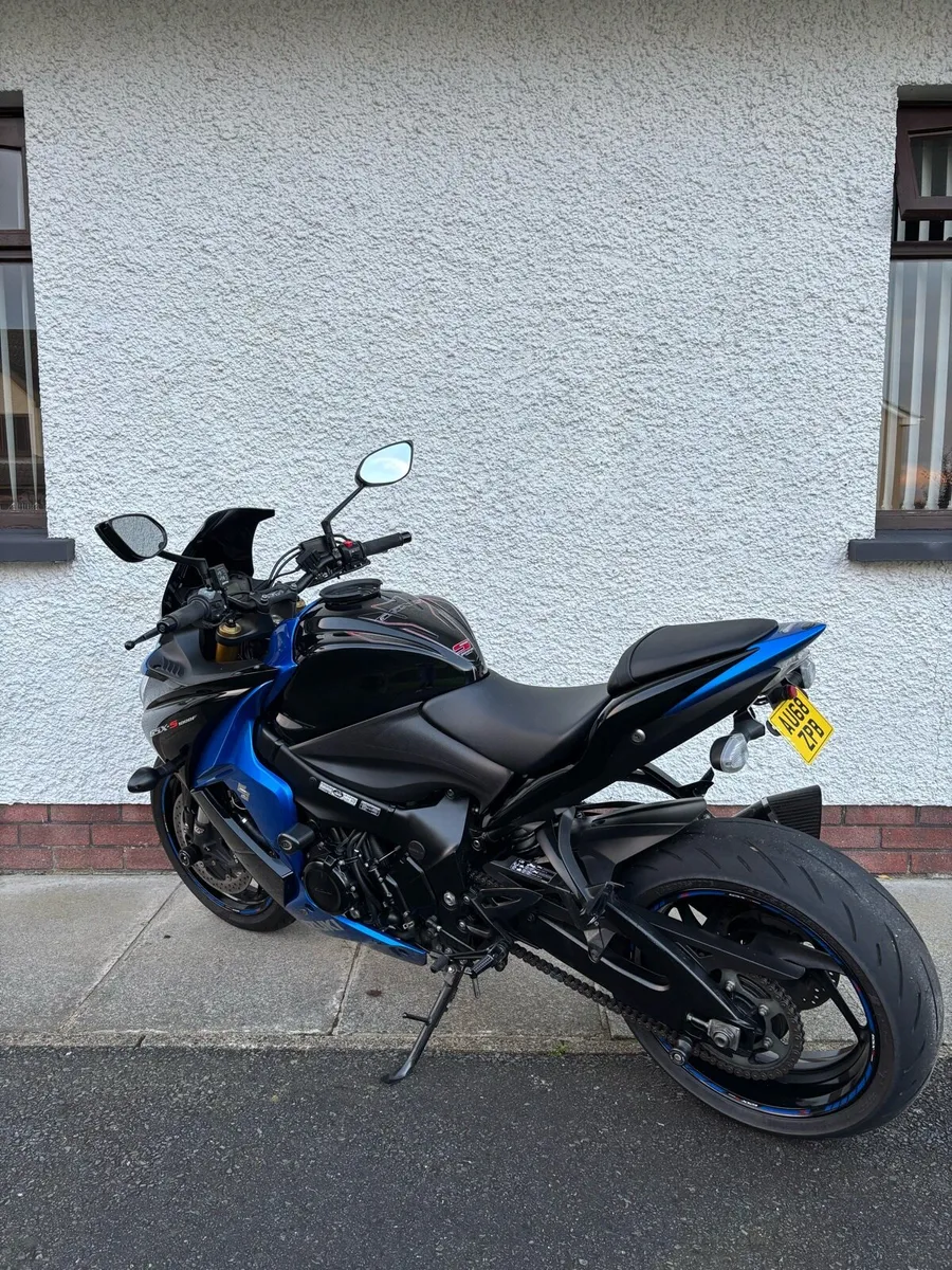 Suzuki Gsxs 1000F - Image 4