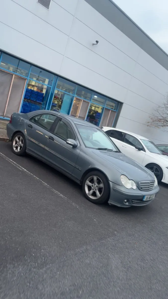 C class Mercedes - Image 2