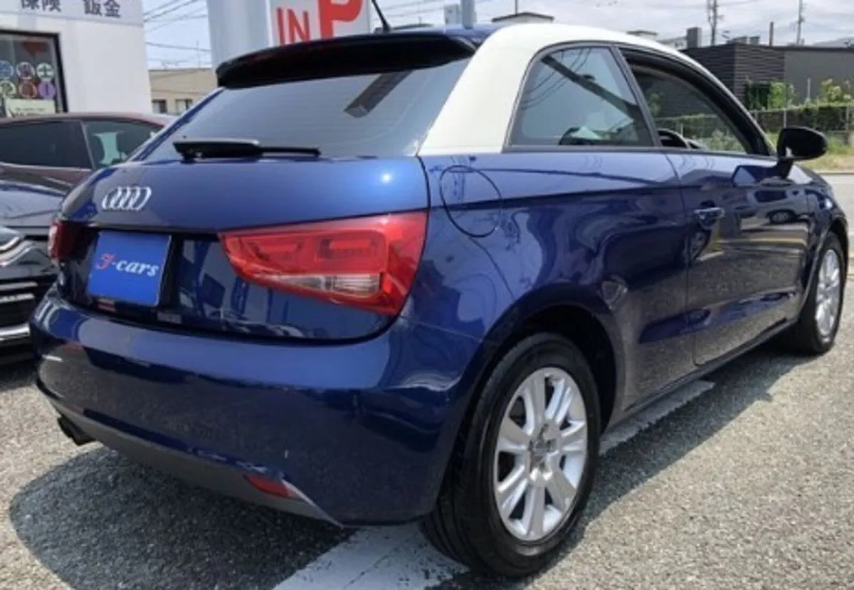 2012 Audi A1 Auto petrol // Warranty - Image 3