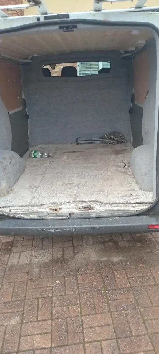 Vauxhall Vivaro 2006 - Image 1