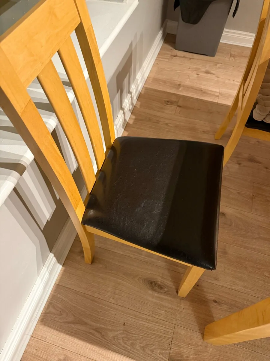 Kitchen Table - Image 2