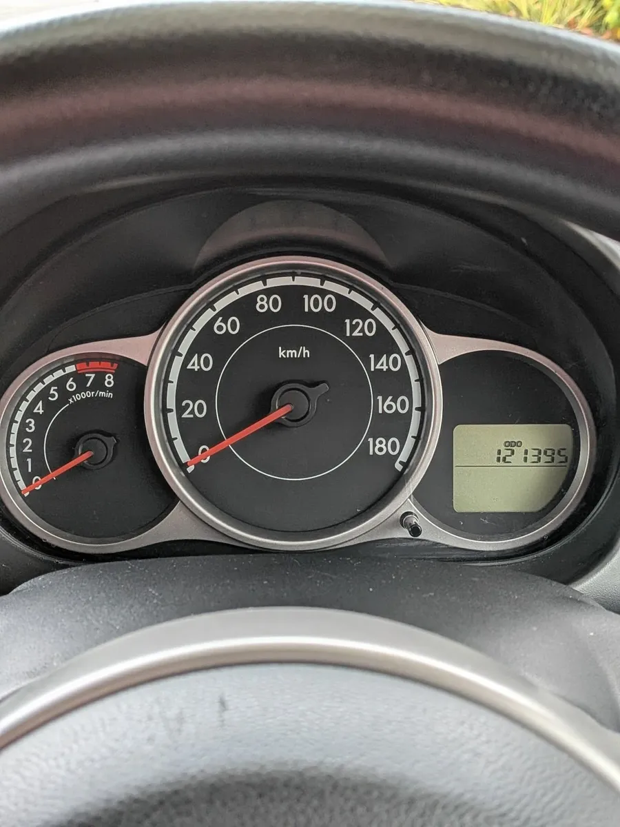 Mazda Demio / Mazda 2 - Image 3