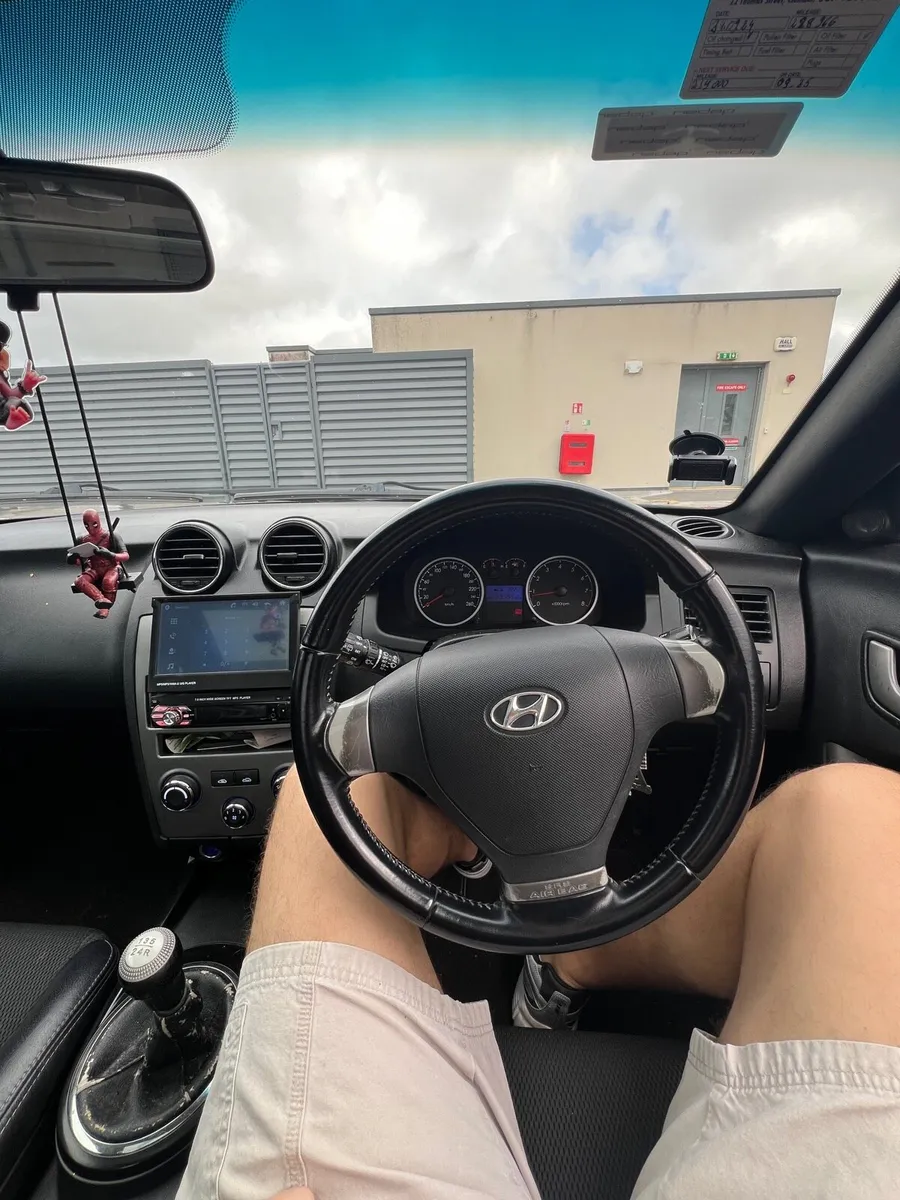 Hyundai Coupe 1.6 petrol - Image 2