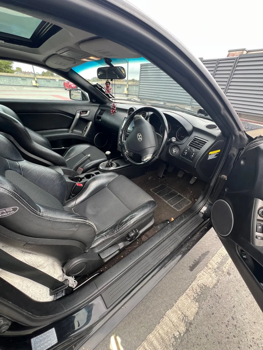 Hyundai Coupe 1.6 petrol - Image 3
