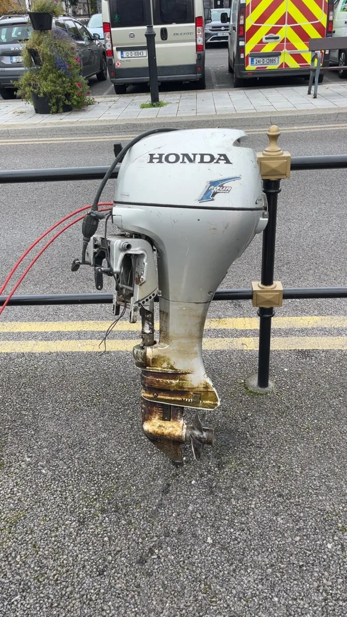 Honda 15 hp - Image 1
