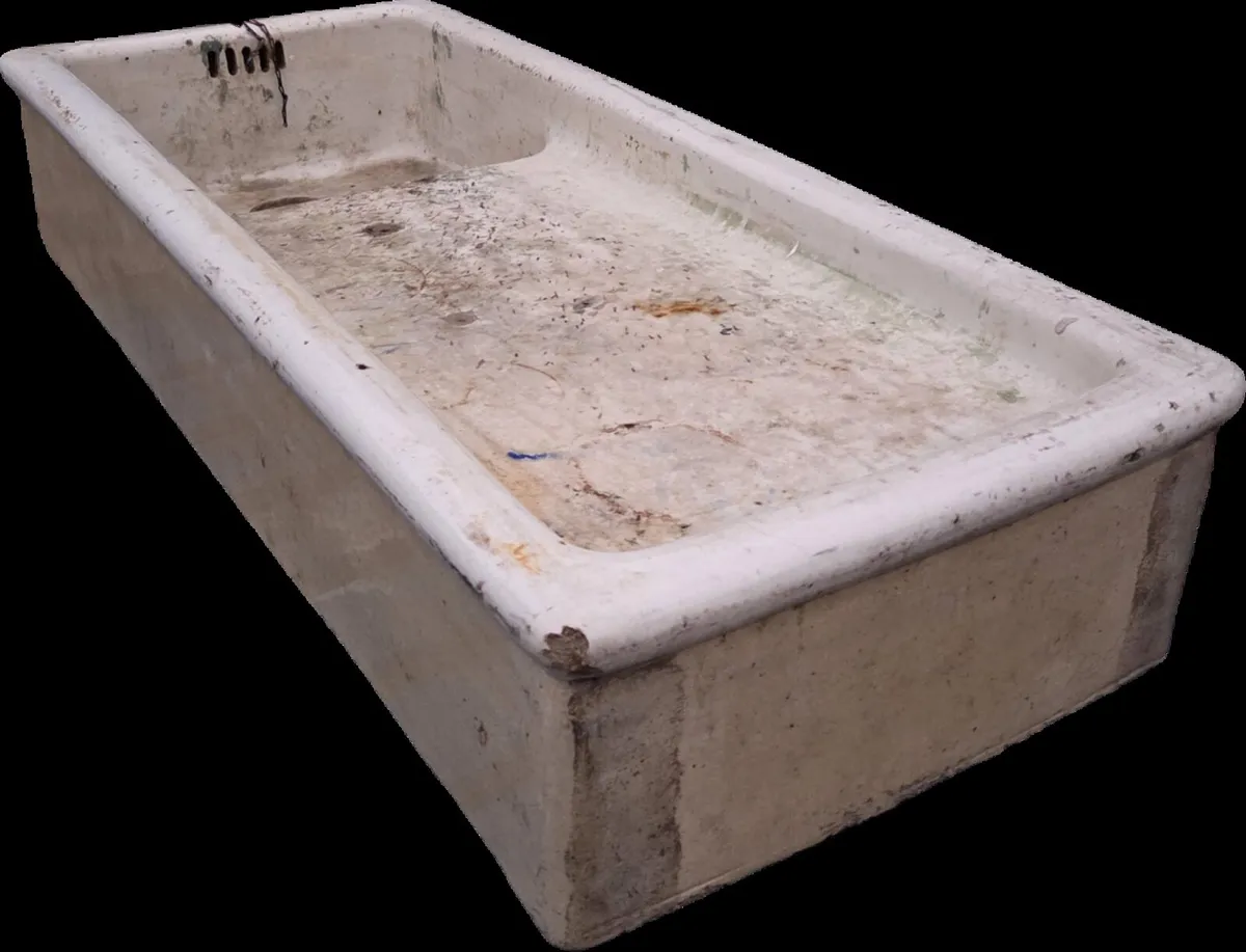 Belfast sink with drainage board - Image 3