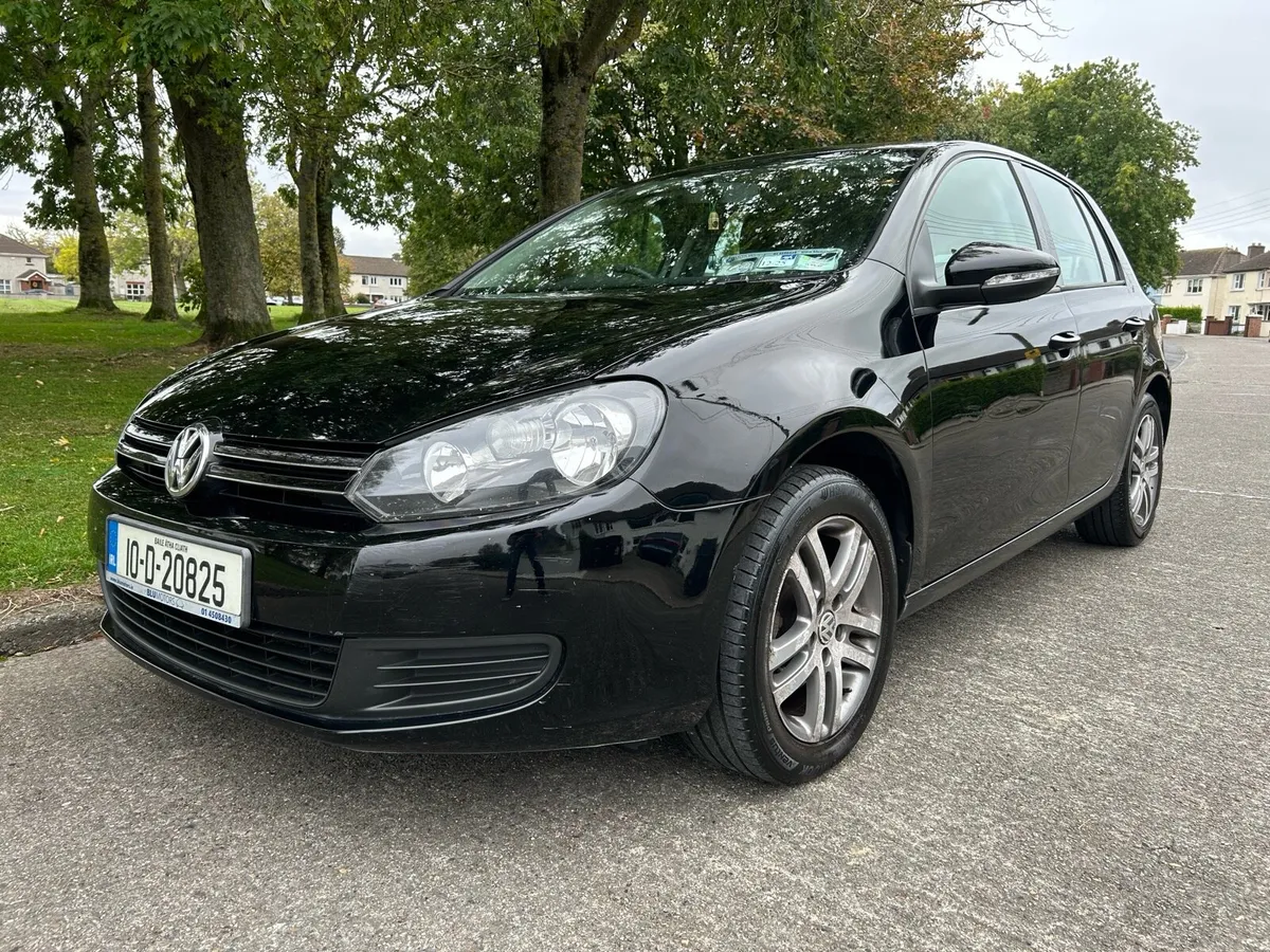 2010 Volkswagen Golf 1.6 TDI // New NCT // €2995 - Image 4