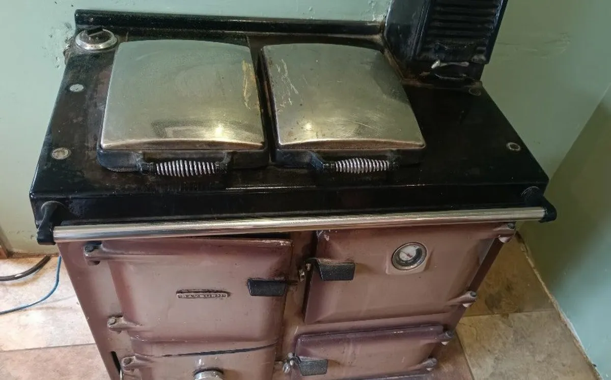 Rayburn range cooker - Image 1