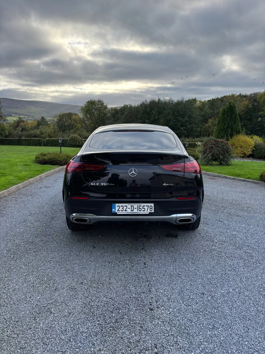 Mercedes-Benz GLE 2023 - Image 3