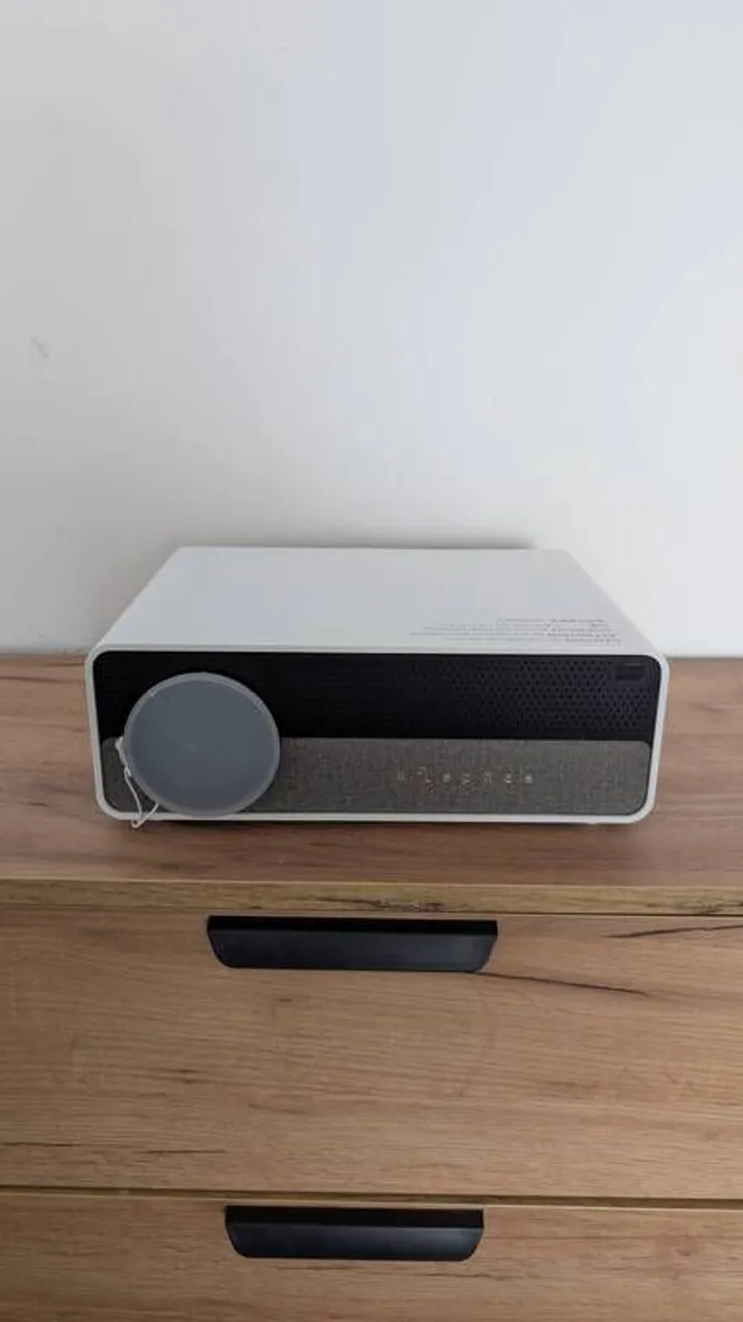 Elephas Q9 Native 1080P TFT LED FHD - Projector - Image 1