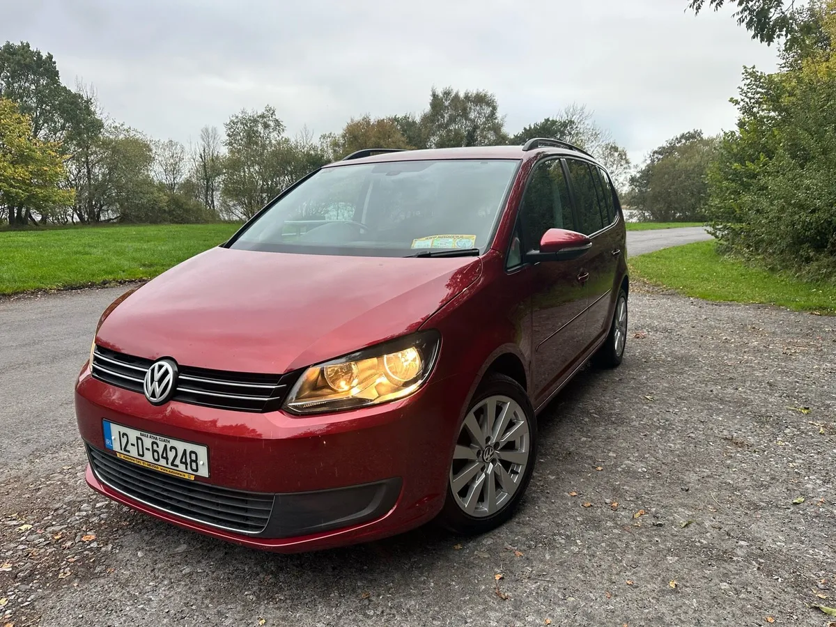 VW Touran TSI Auto 7 seats - Image 2