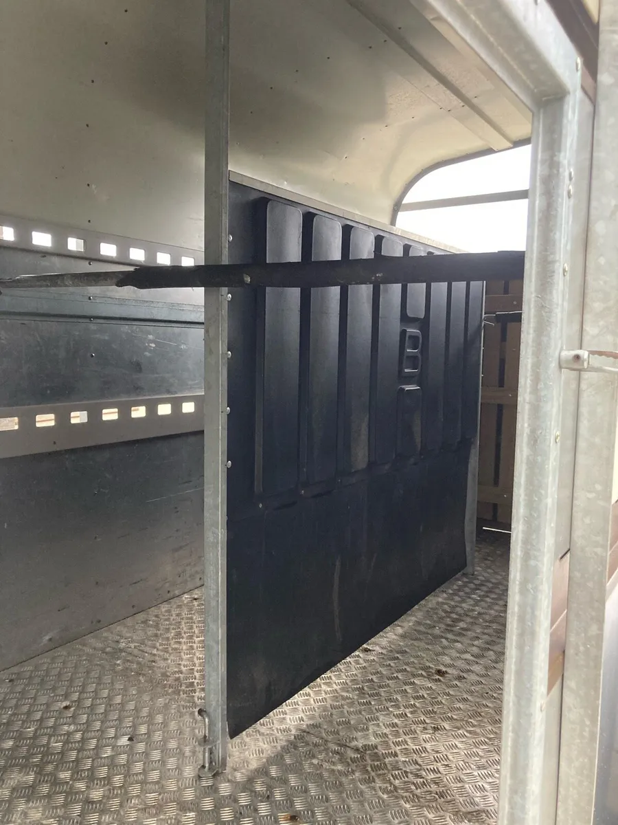 Livestock Trailer - Image 2