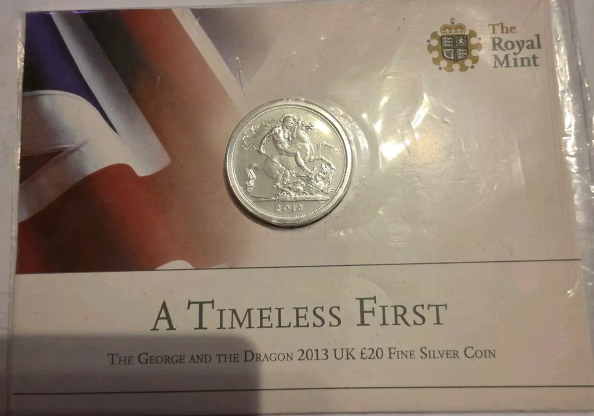 2013 silver british 20 pound - Image 2