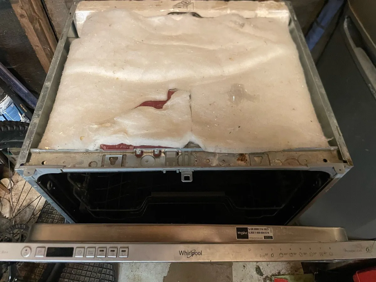 Dishwasher - Image 3