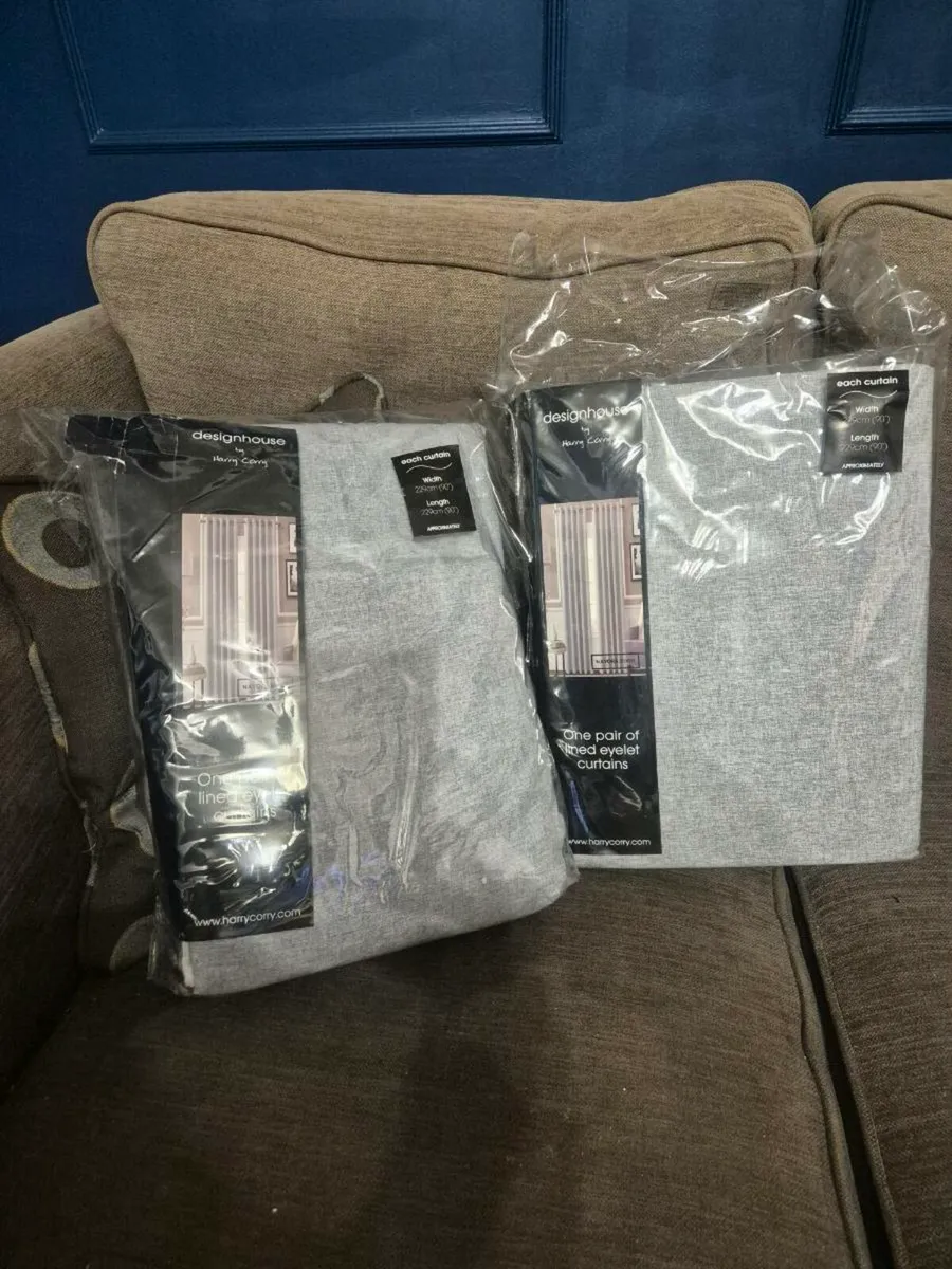 Curtains - Image 1