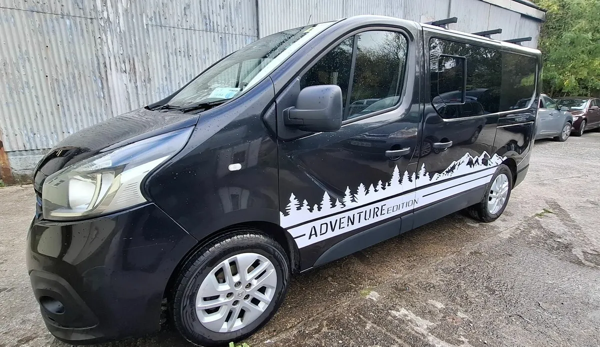 Renault Trafic 2019 - Image 2