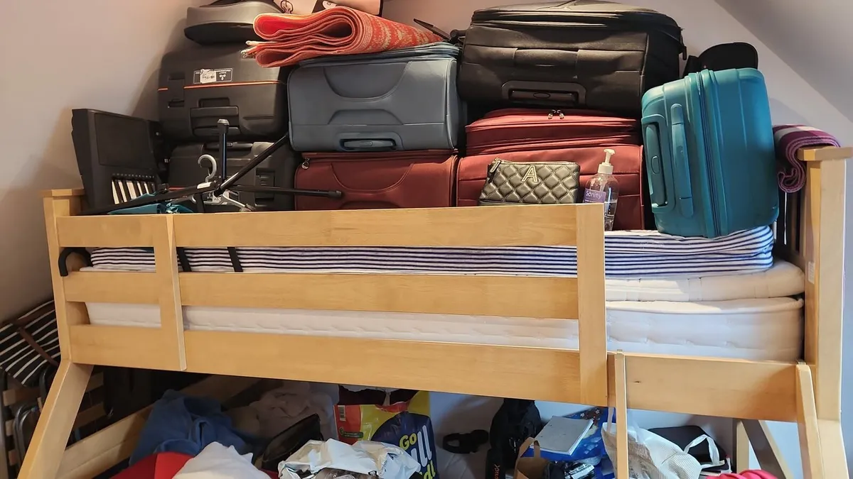 Bunk bed + Treadmill - Image 3