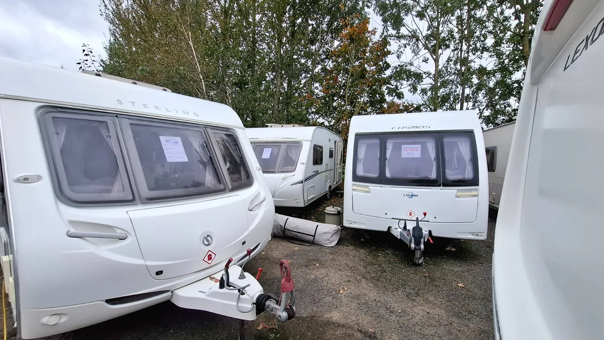 Sterling Eccles Island bed caravan - Image 3