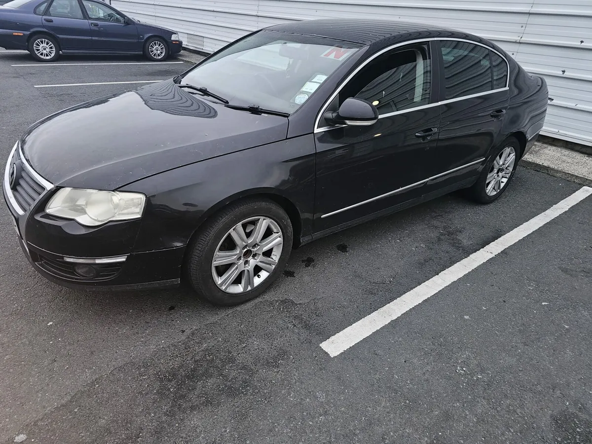 08 Volkswagen Passat - Image 1