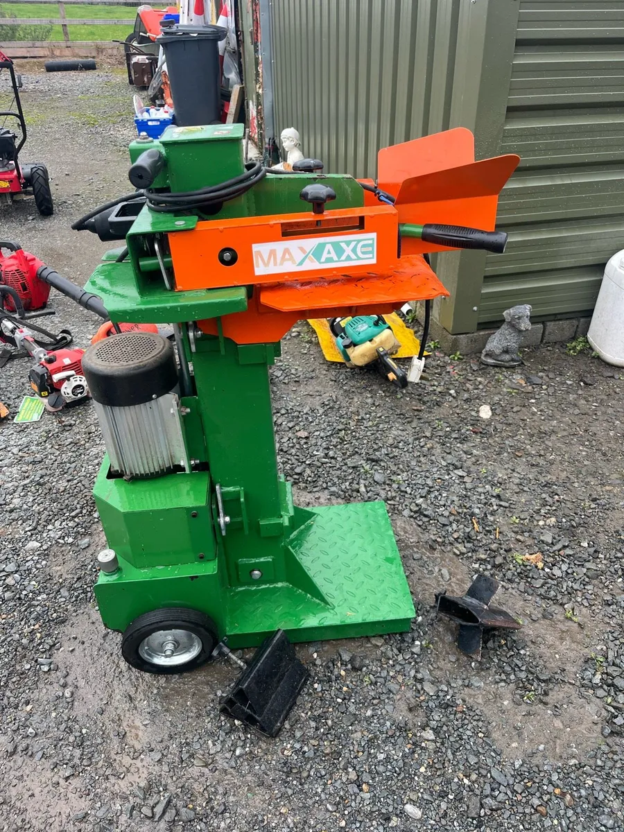 10 TON LOG SPLITTER - Image 3