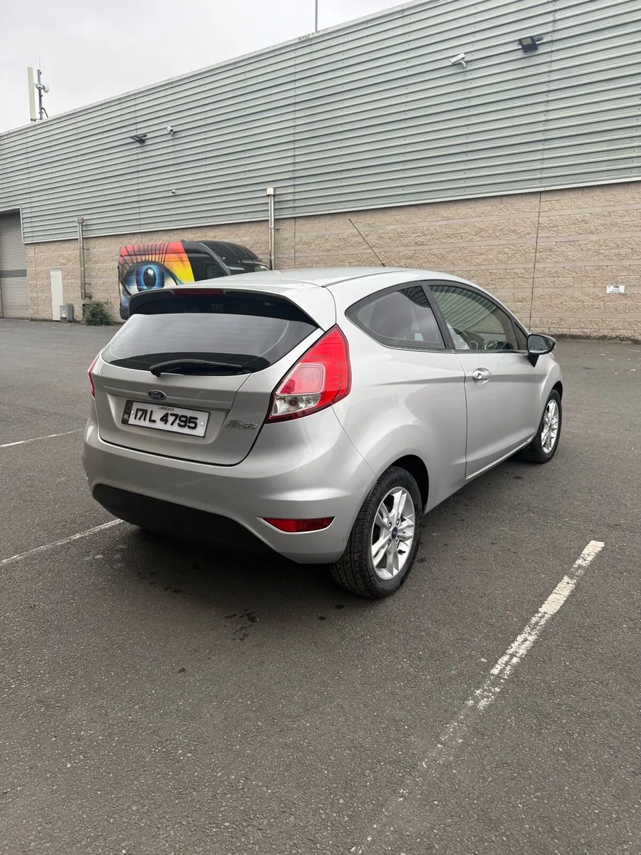 Ford Fiesta - Image 3