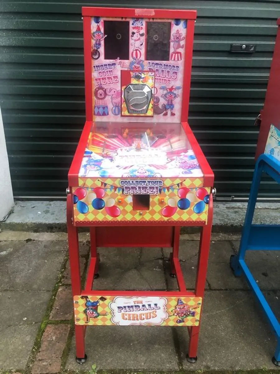 Kids Pinball vending machines. - Image 1