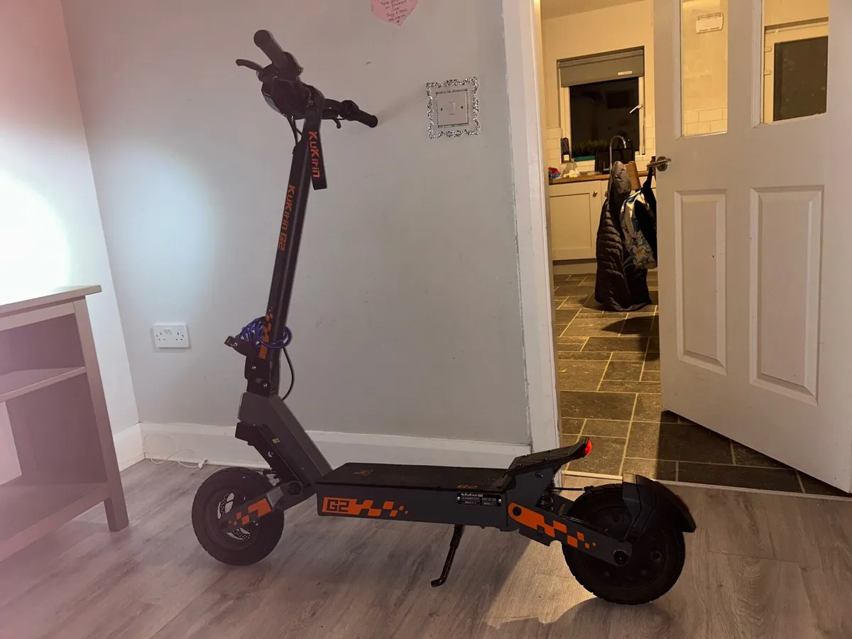 Kukirin G2 scooter - Image 2