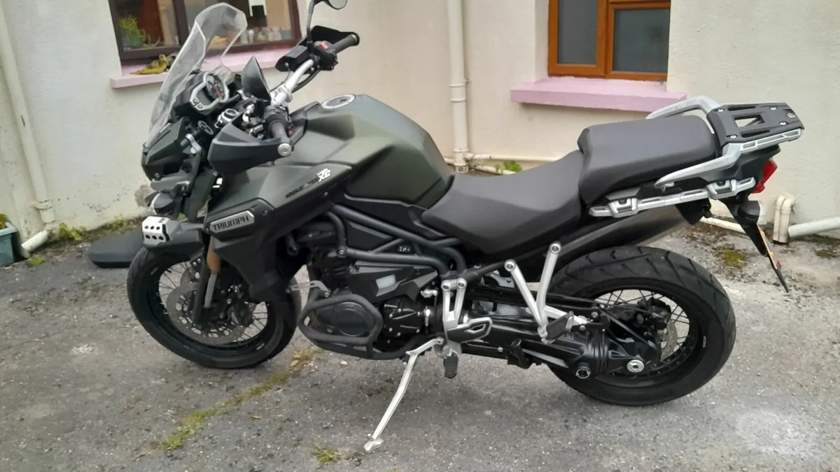 Triumph Tiger 2013 - Image 1