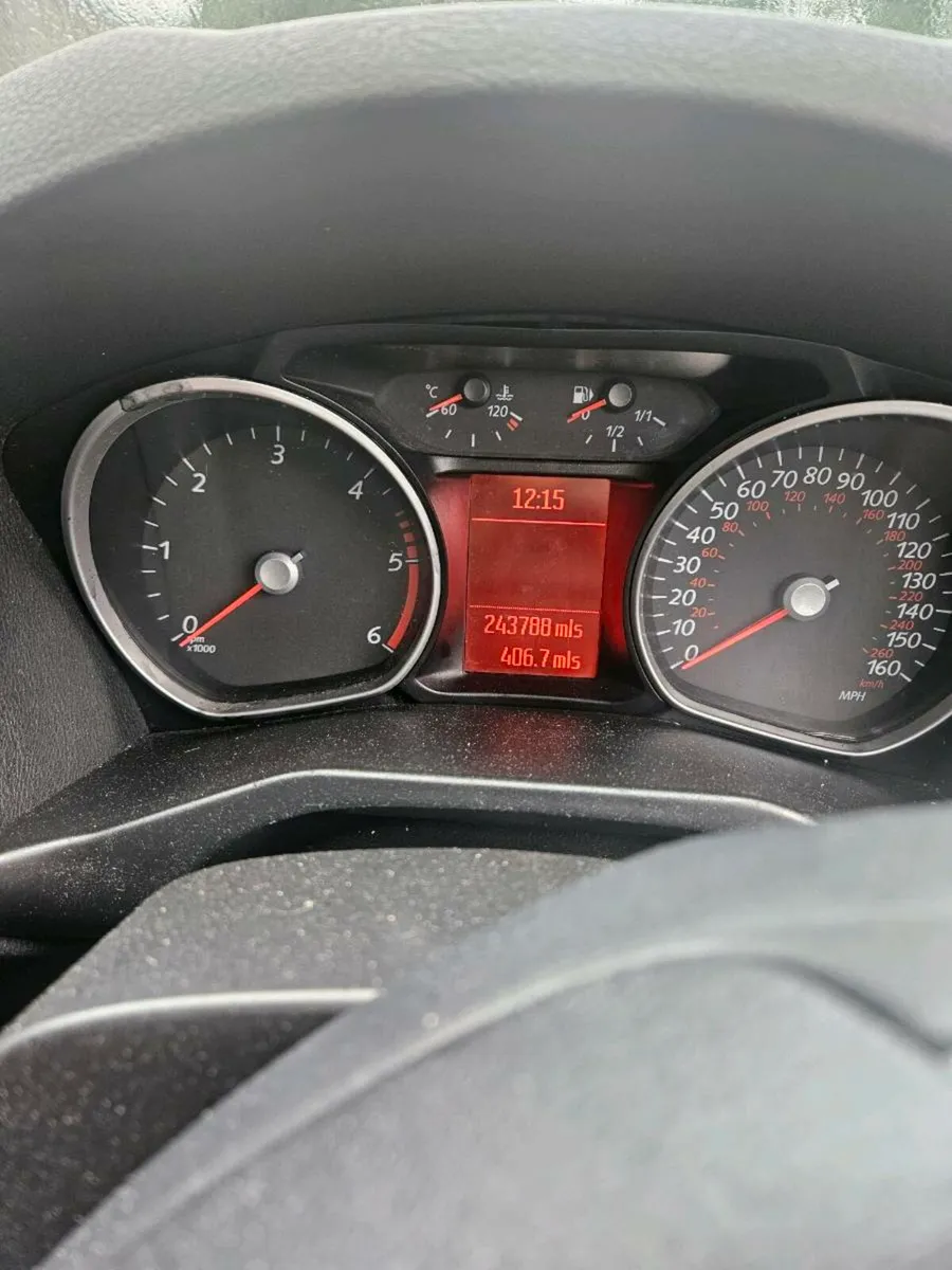 Ford Mondeo - Image 4