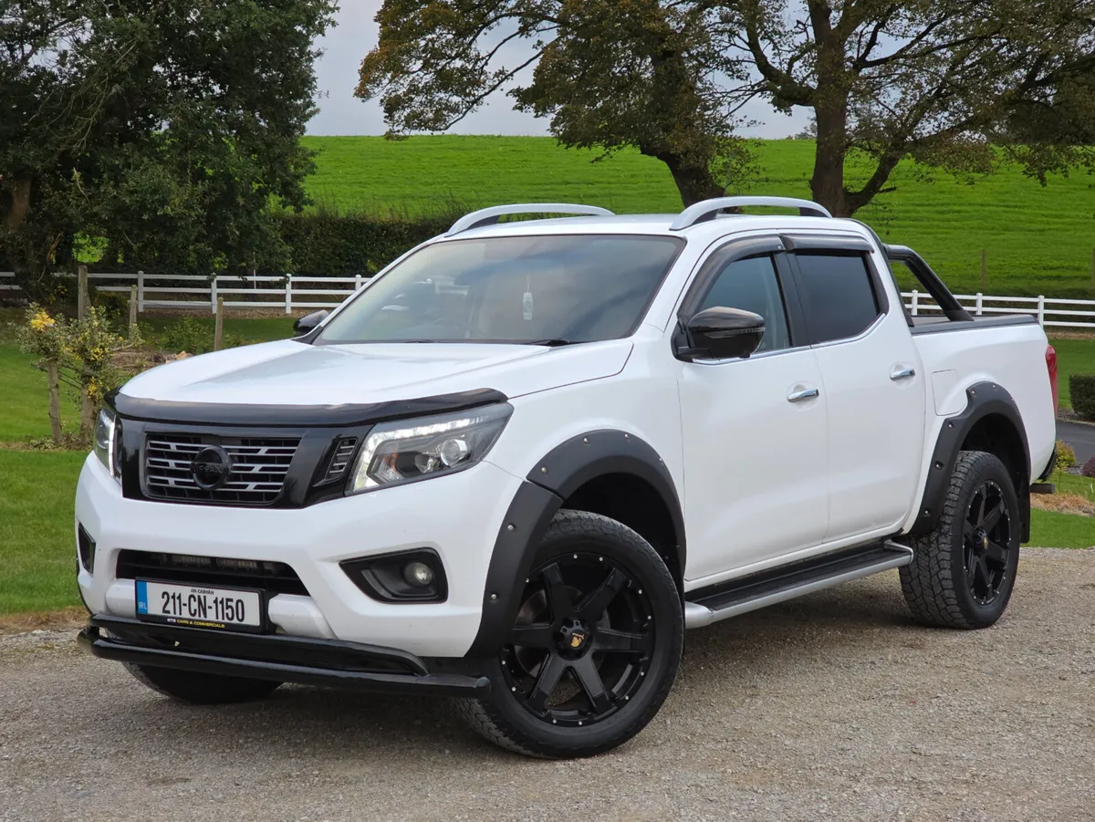 2021 Nissan Navara Tekna Low Mileage - Image 3