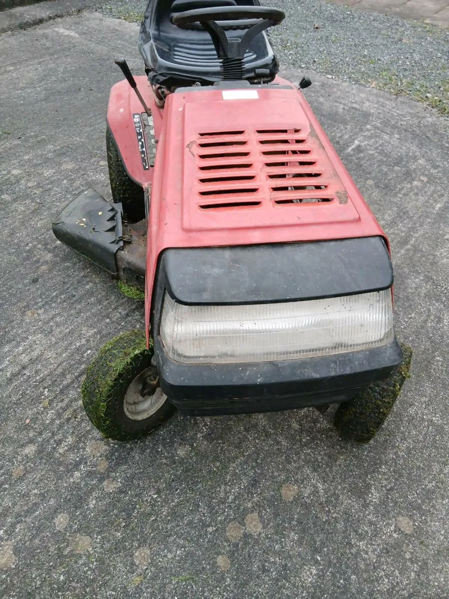 MTD Ride on mower with mulcher €500ono - Image 2
