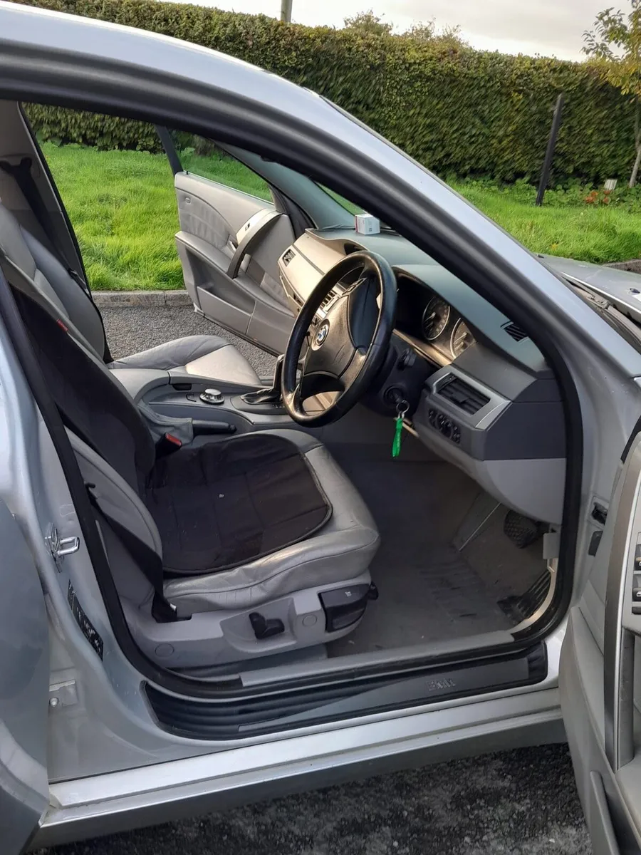 BMW 520 petrol - Image 3