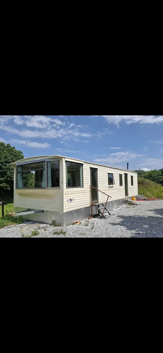 Mobile home - Image 1