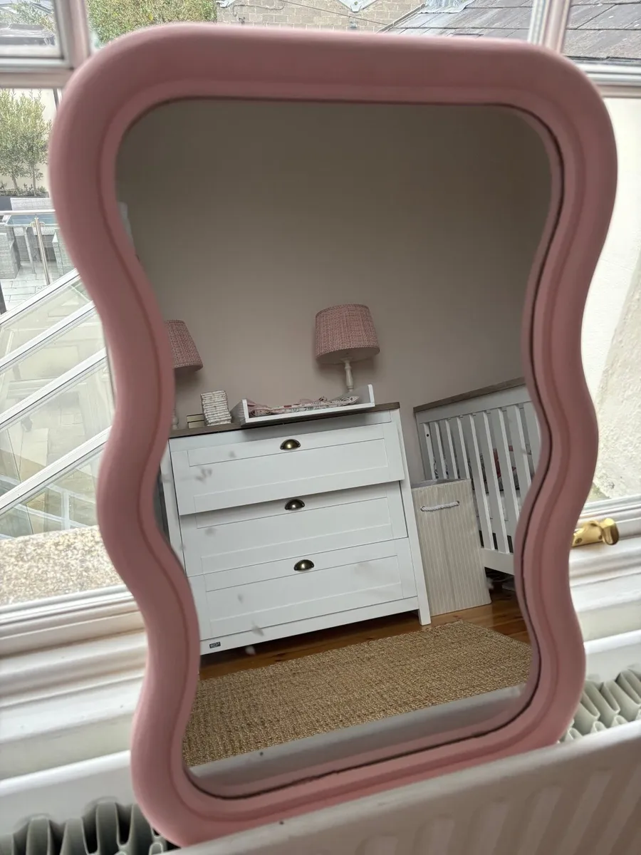 Mirror - Image 1