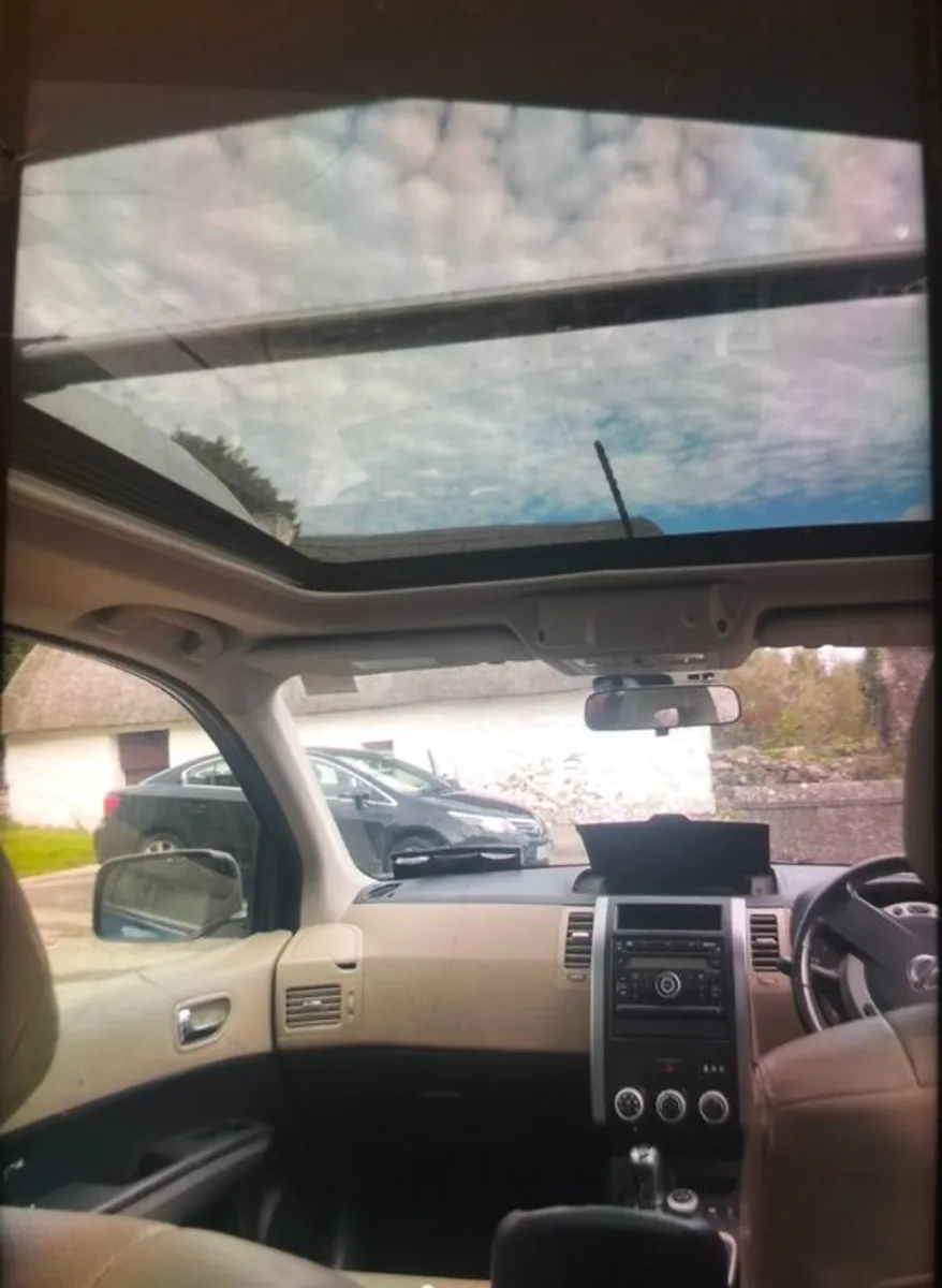 2010 Nissan X-Trail - Image 3