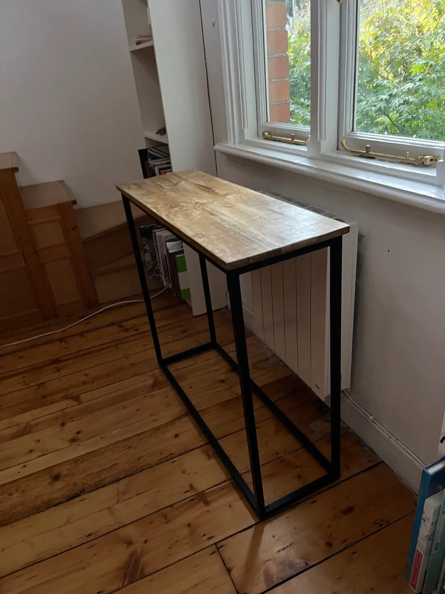 Console Table - Image 1