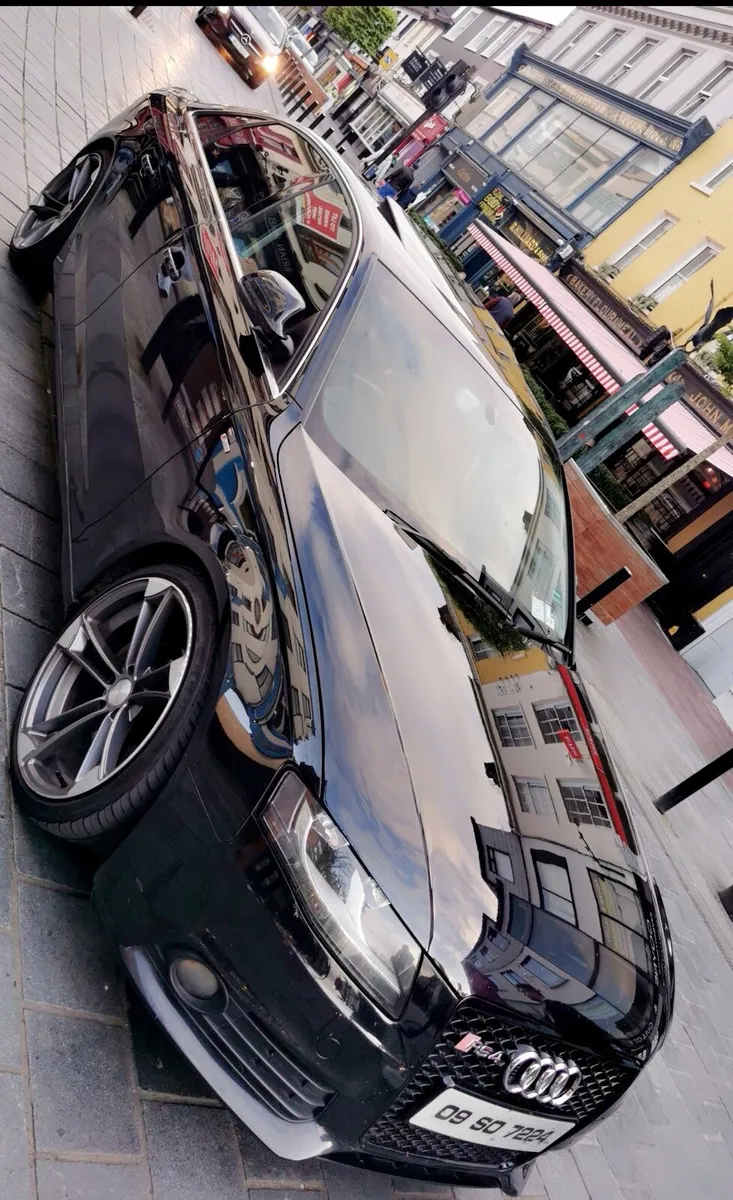 STUNNING SUNROOF AUDI A4 - Image 1