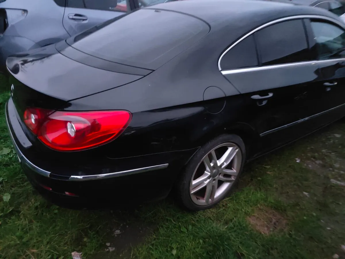 2009 VW Passat CC parts - Image 4
