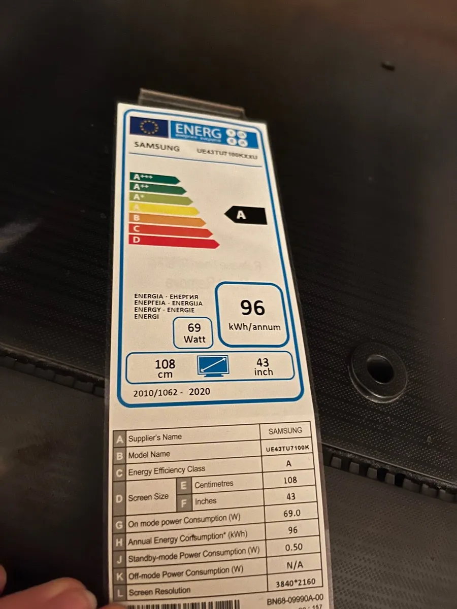 43” Samsung Smart TV - Image 2